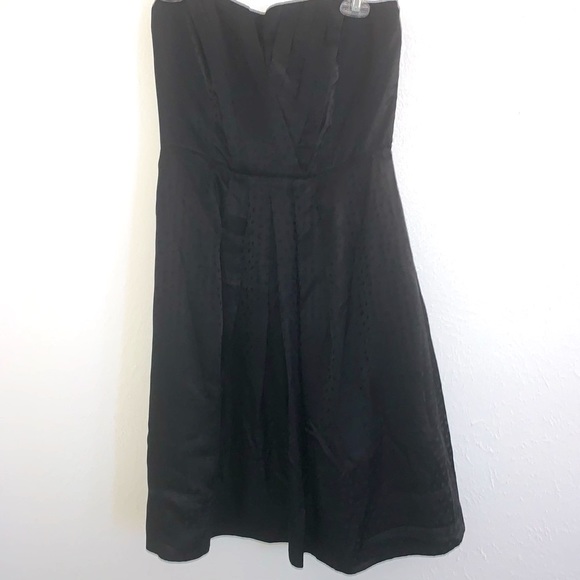 WHBM Black Strapless 💯% Silk Confetti Dot Dress - Picture 2 of 15